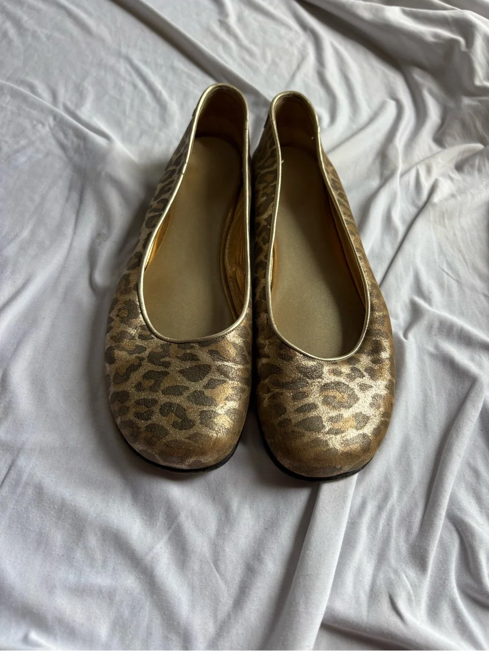 Designer Taryn Rose Leopard Print Gold Leather Ballet Flats made in Italy